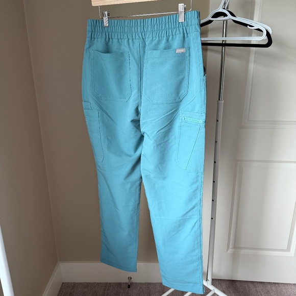 Figs High Waisted Yola Pants - Picture 2 of 3